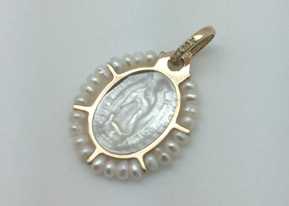 MEDALLA GUADALUPANA ORO Y MADRE PERLA