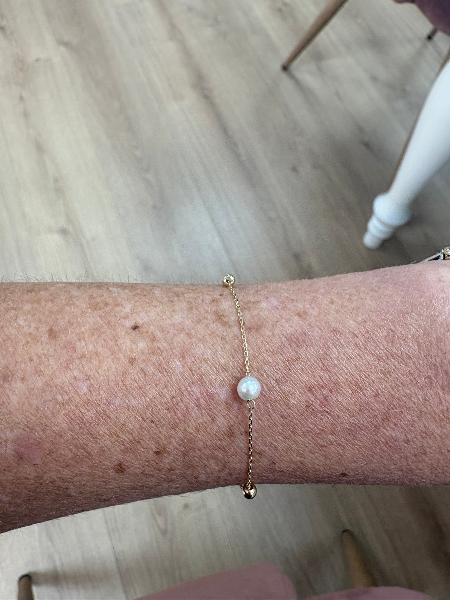 PULSERA BOLAS ORO Y PERLA