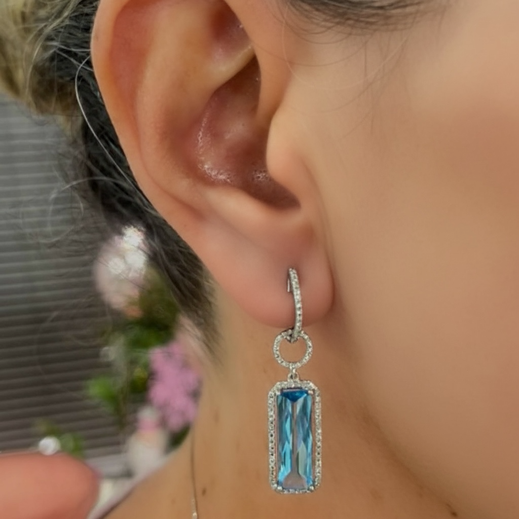 ARETES LARGOS TOPACIO Y DIAMANTES
