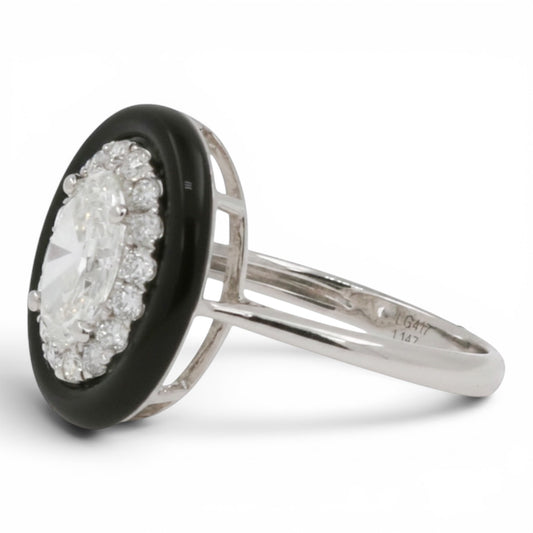 ANILLO OVAL ESMALTE NEGRO LAB GROWN