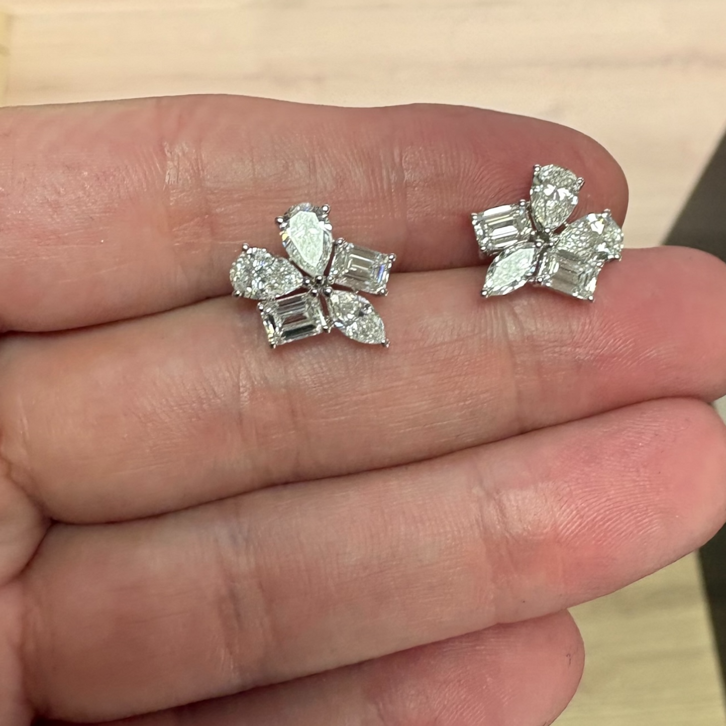 ARETES MULTISHPAPE LAB GROWN
