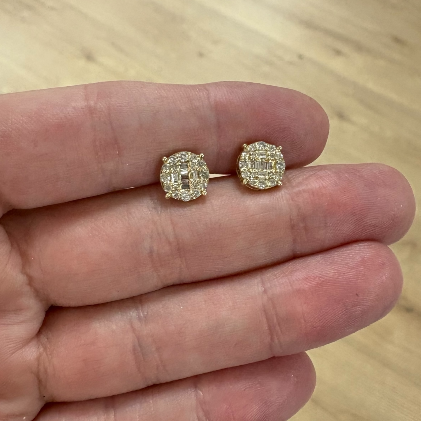 ARETES REDONDOS