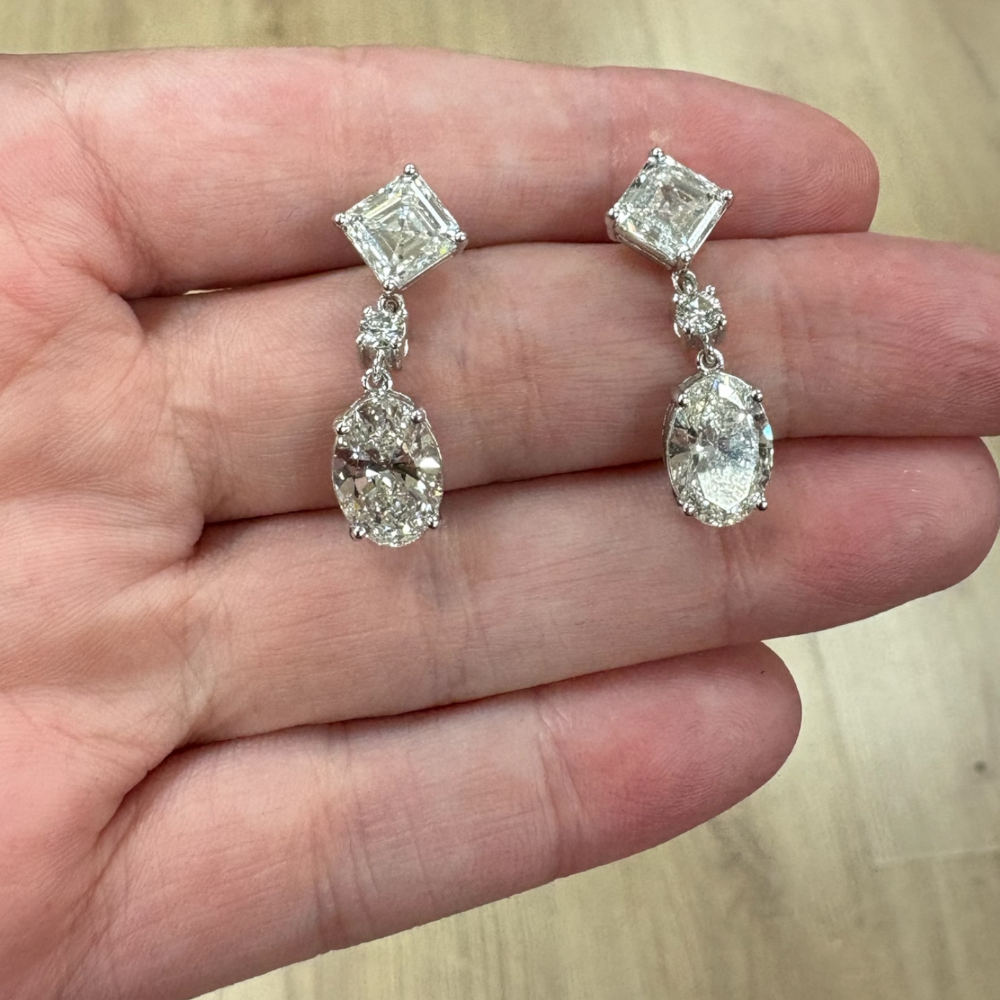 ARETES LARGOS LAB GROWN