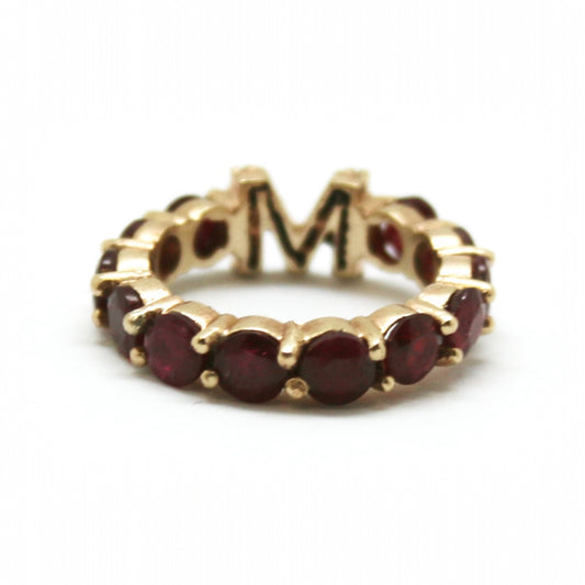 ANILLO RUBIES E INICIAL (SOBRE PEDIDO)