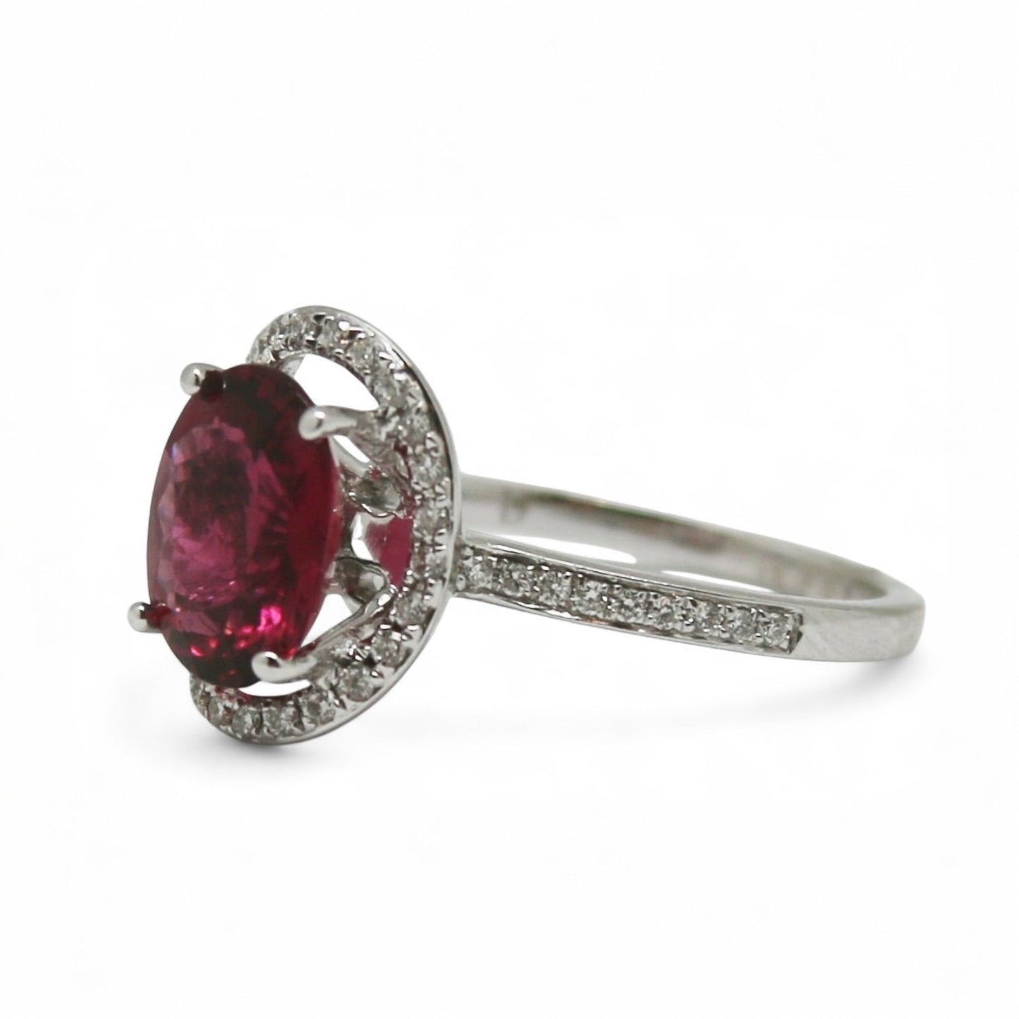 ANILLO OVAL RUBILITA Y DIAMANTES