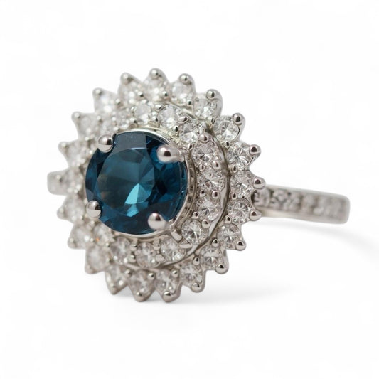 ANILLO FLOR ZAFIRO Y DIAMANTES