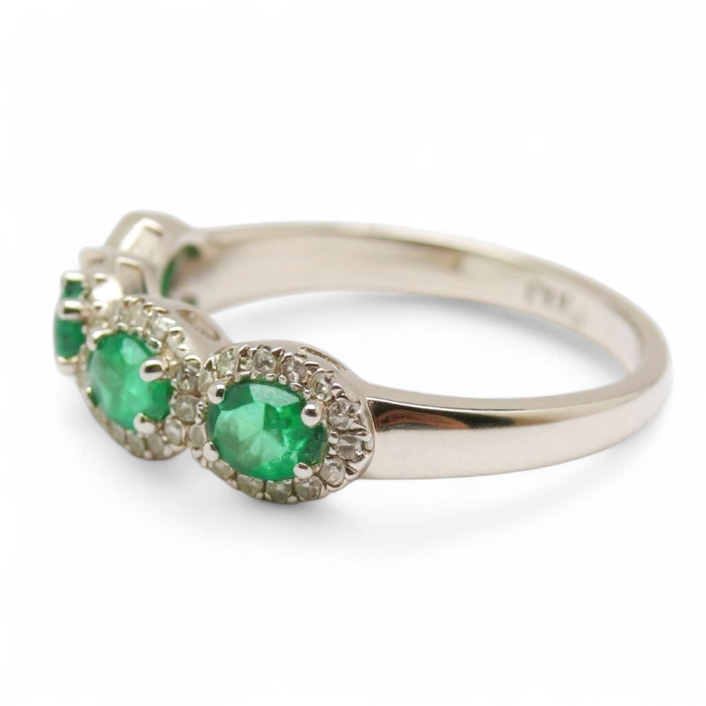 ANILLO ESMERALDA Y DIAMANTES