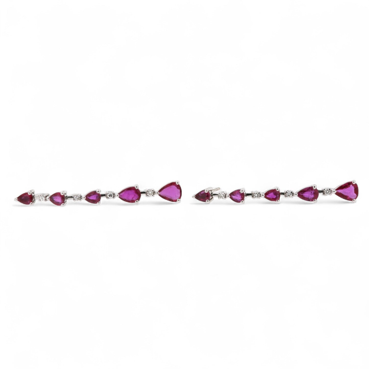 ARETES LARGOS GOTAS RUBIES Y DIAMANTES