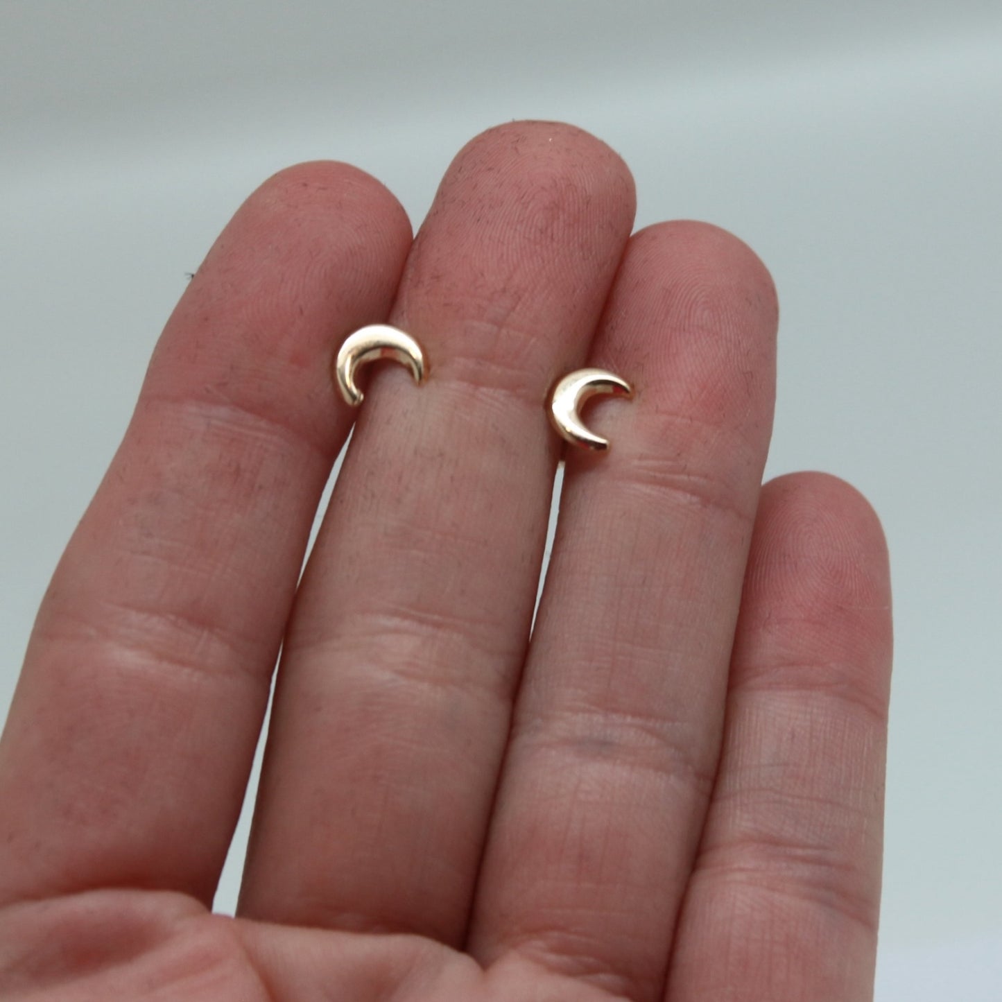 ARETES NIÑAS LUNA ORO