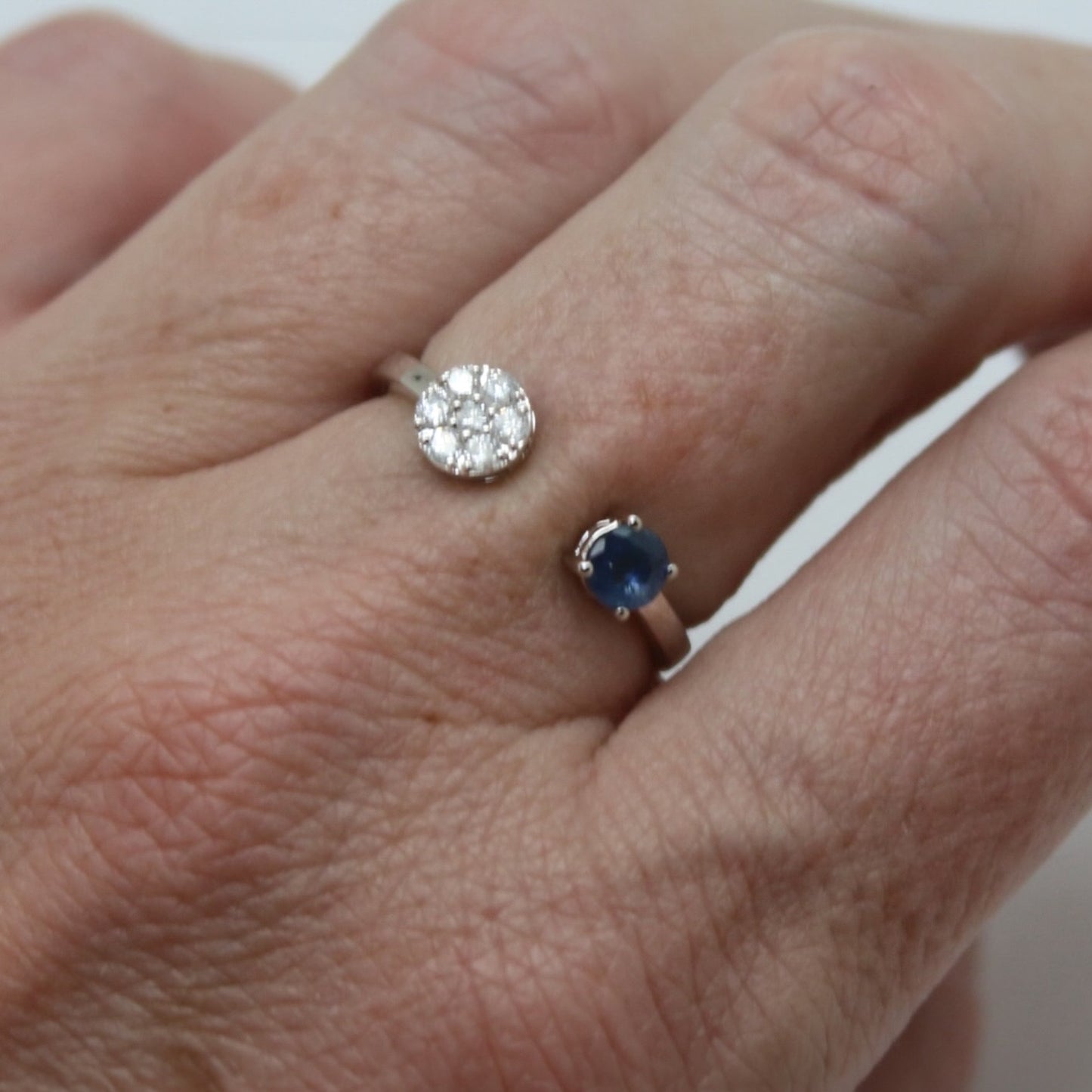 ANILLO ABIERTO ZAFIRO DIAMANTES