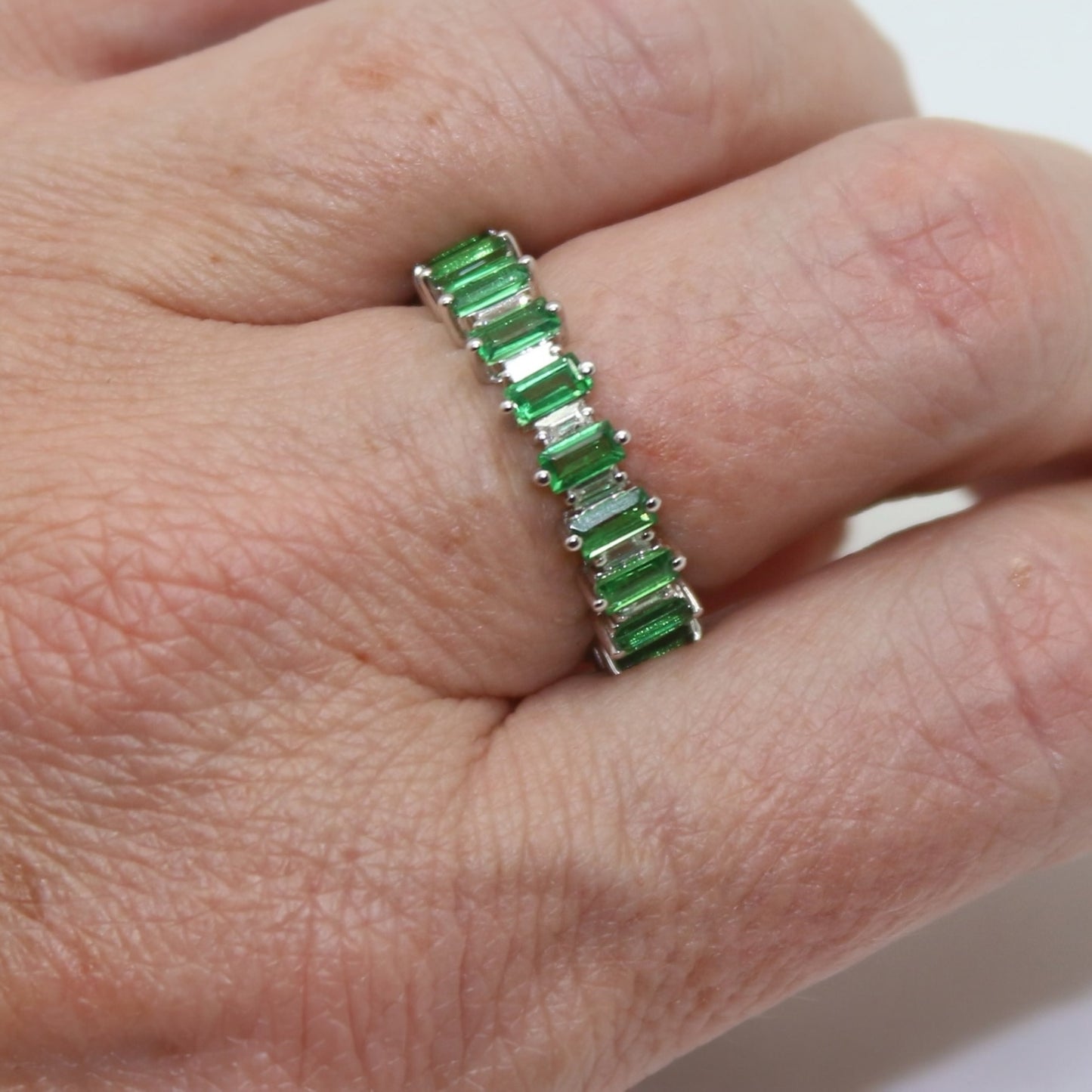 ANILLO TSAVORTA BAGUETTES