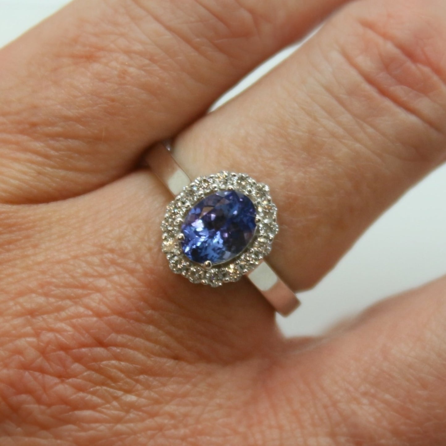 ANILLO TANZANITA OVAL