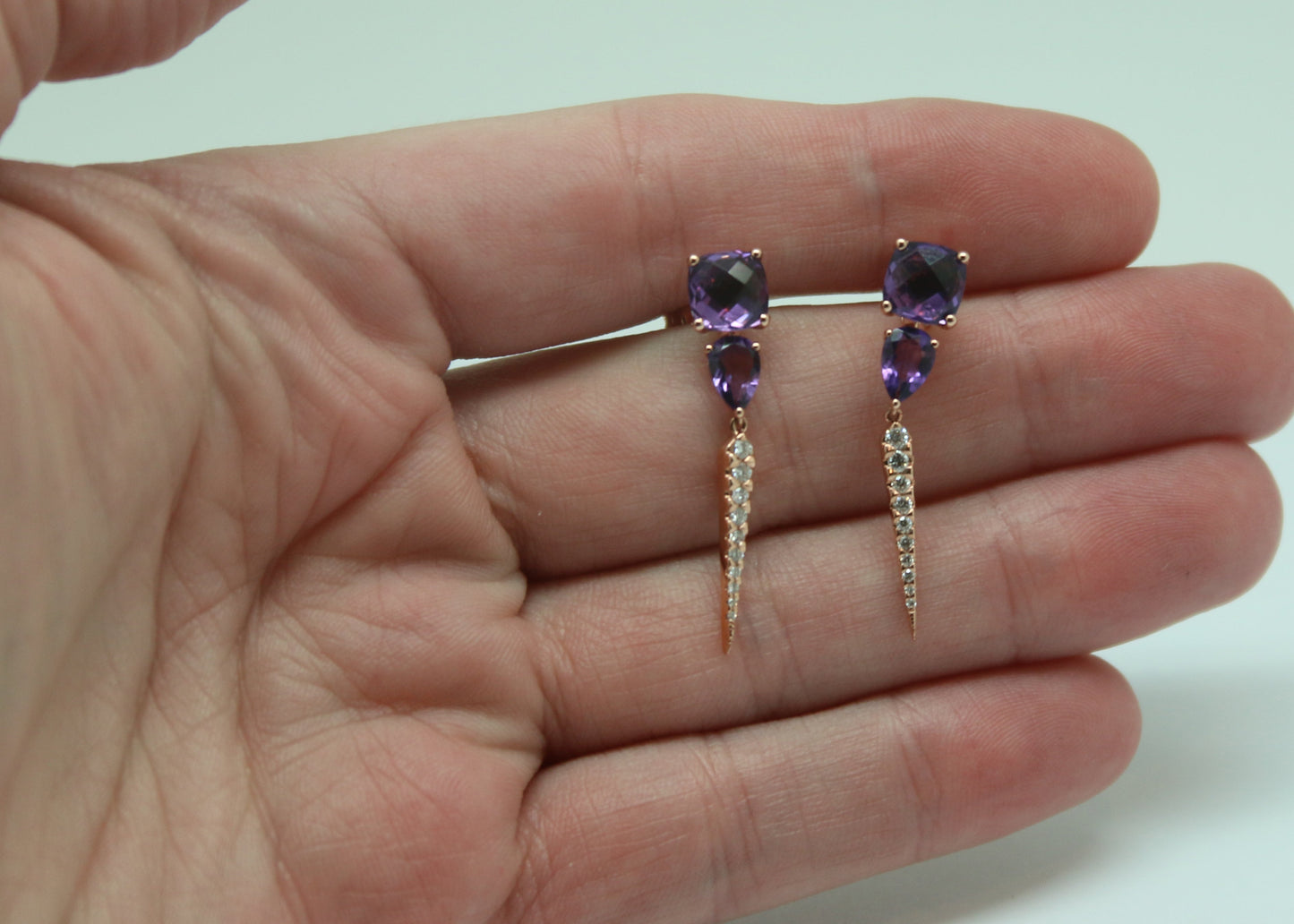 ARETES LARGOS AMATISTA