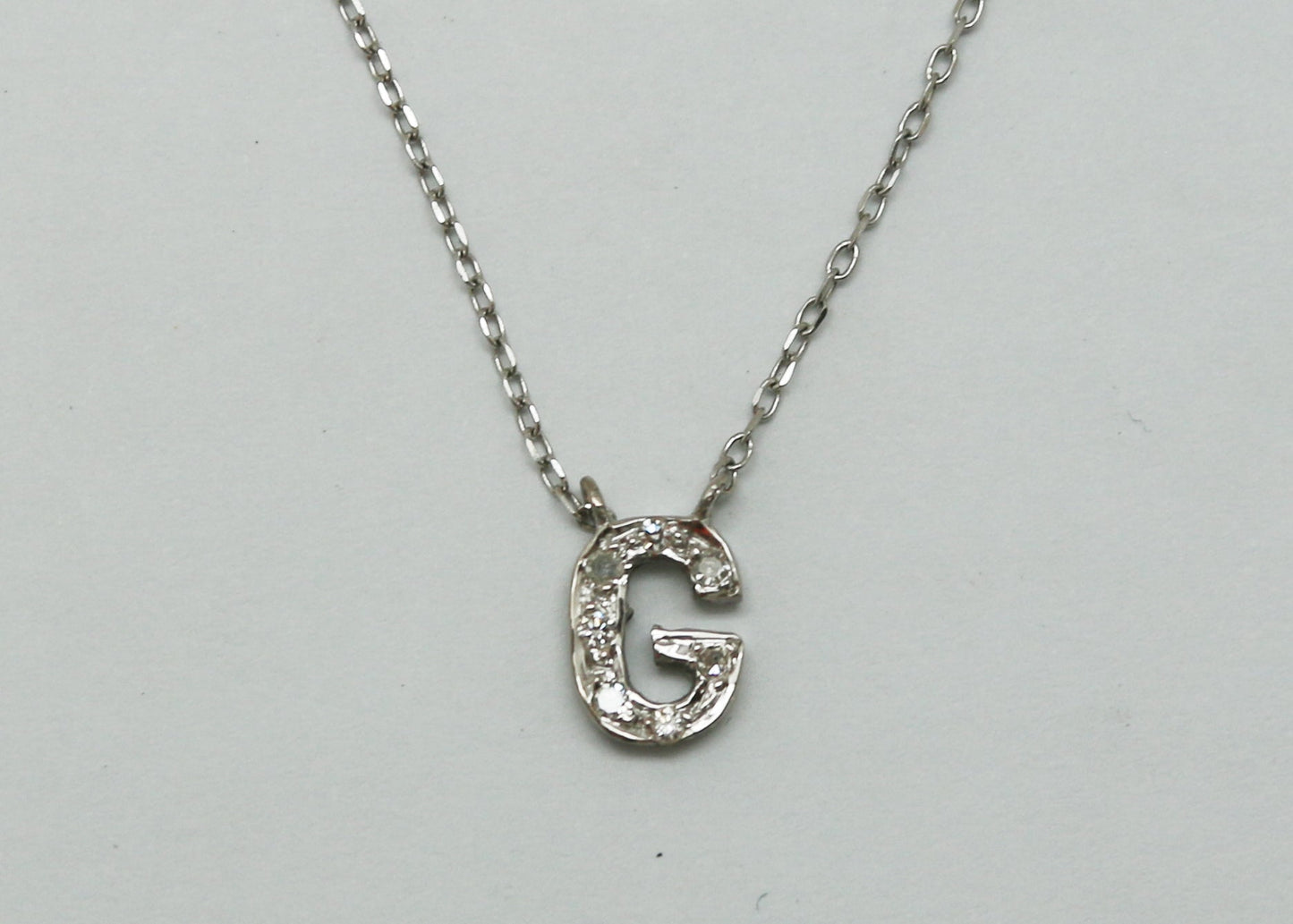 INICIAL "G"