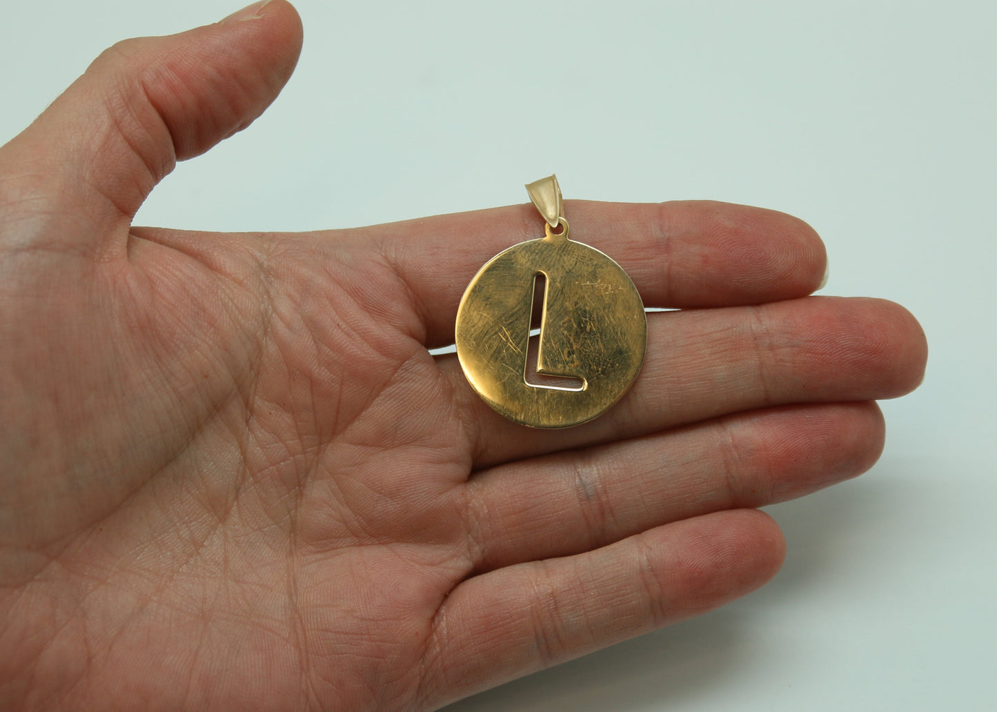 DIJE INICIAL MONEDA