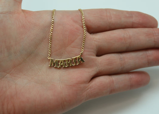 COLLAR 1 NOMBRE LETRA MEDIEVAL