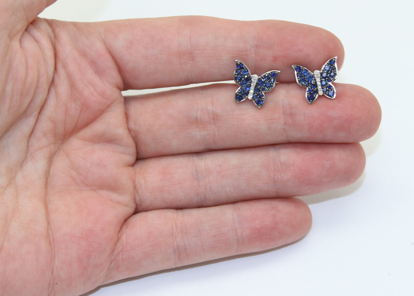 ARETES MARIPOSA ZAFIRO