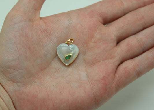 DIJE CORAZON MADRE PERLA ESMERALDA