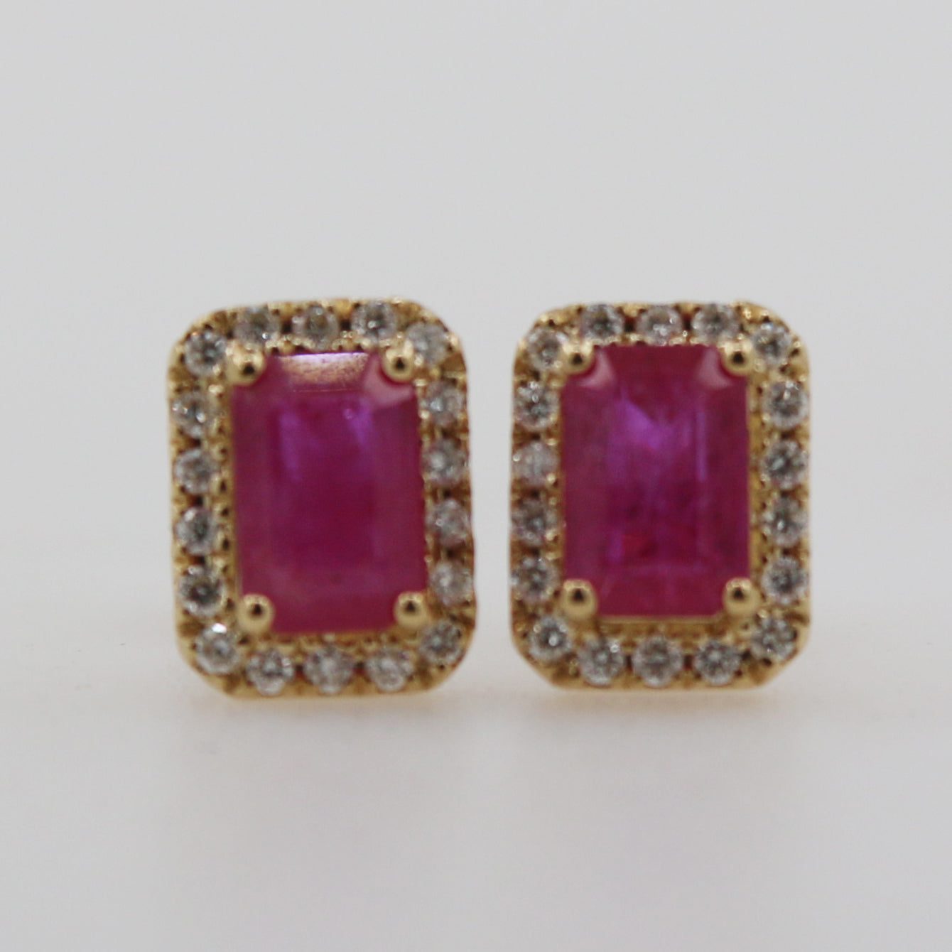 ARETES RECTANGULARES RUBI (Copia)