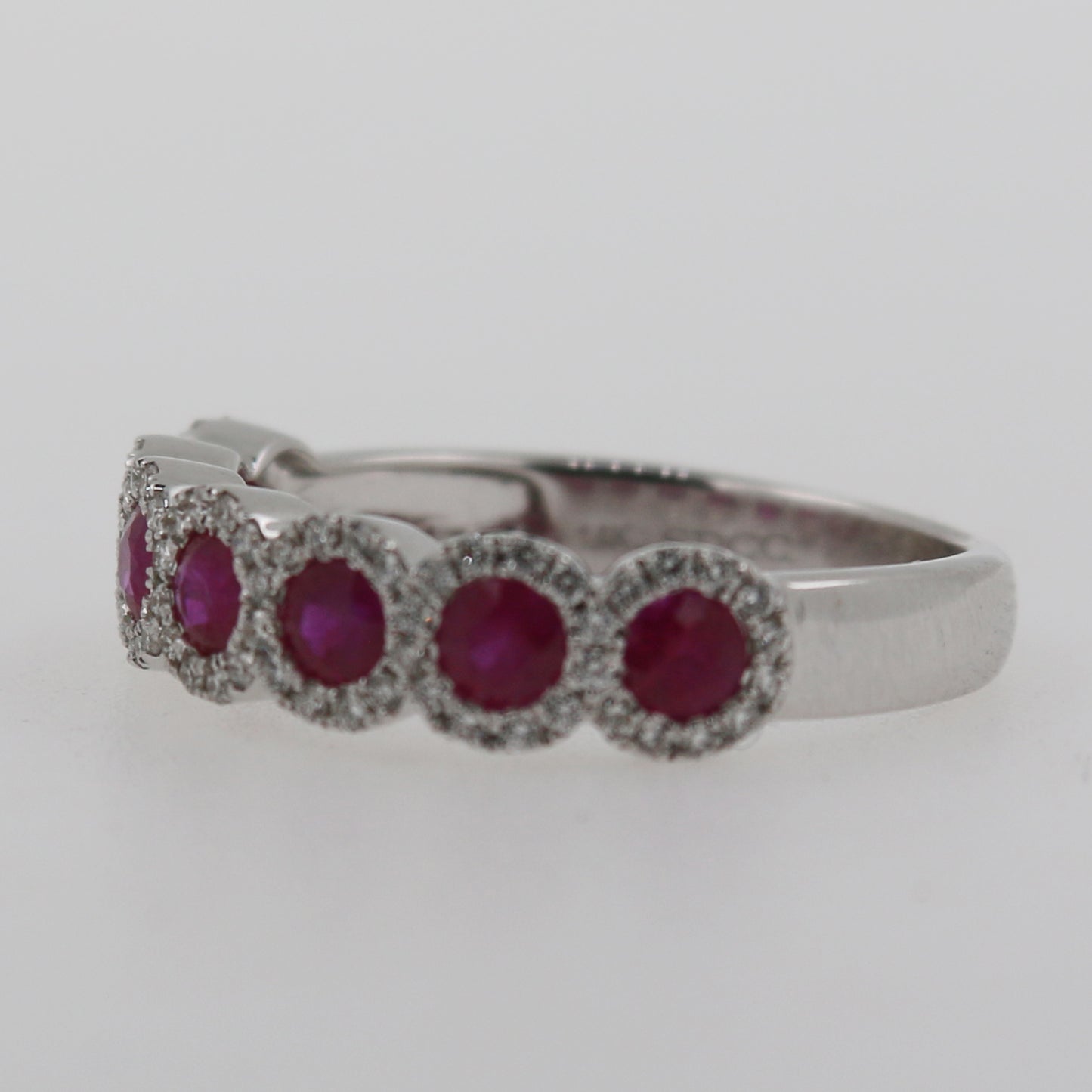 ANILLO RUBIES Y DIAMANTES