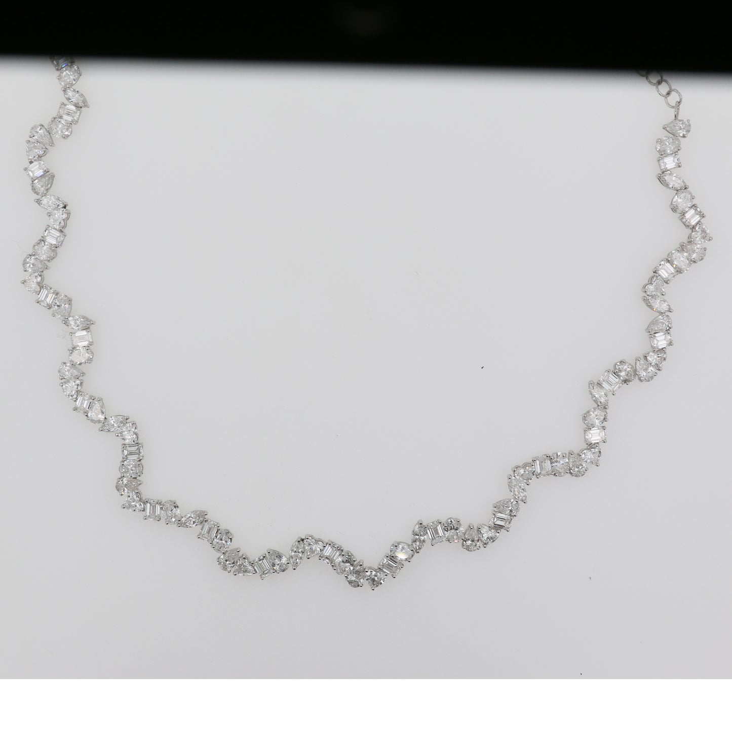 COLLAR WAVY PERA LAB GROWN