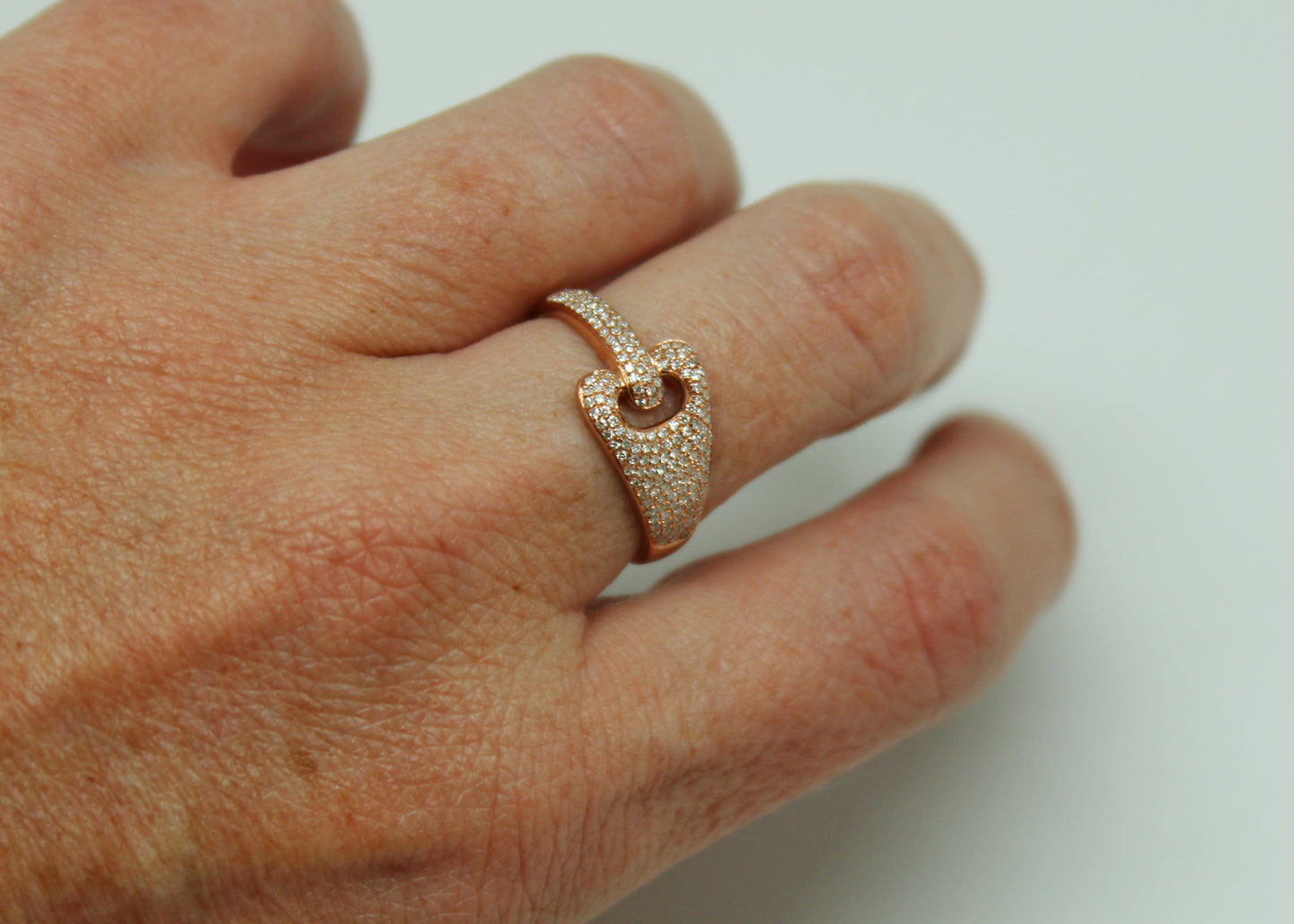 ANILLO UNIDO DIAMANTES