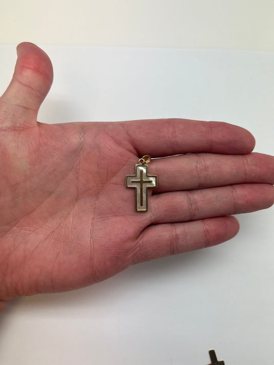 CRUZ ALARGADA Madre Perla