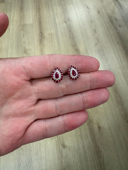 ARETES GOTA RUBI