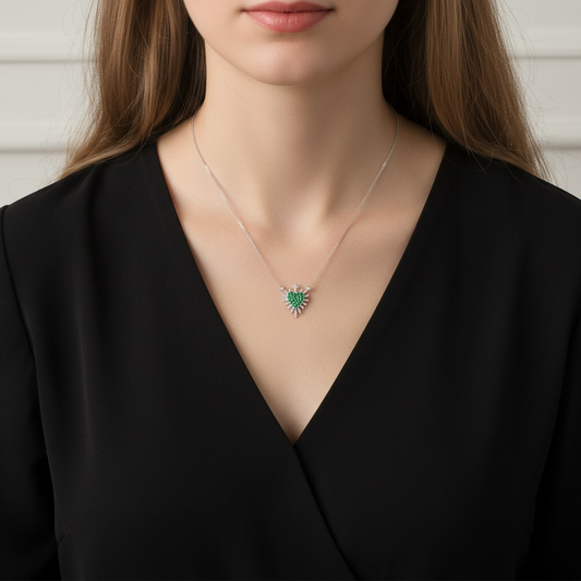 COLLAR SAGRADO CORAZON ESMERLADA