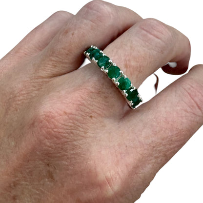 ANILLO ESMERALDA PLATA