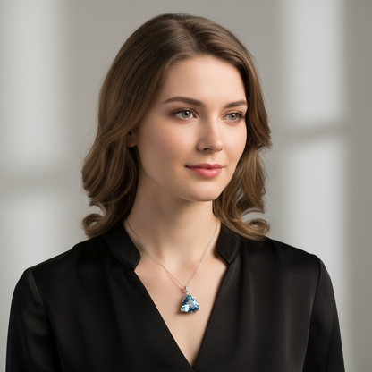 COLLAR TRIANGULO LONDON BLUE