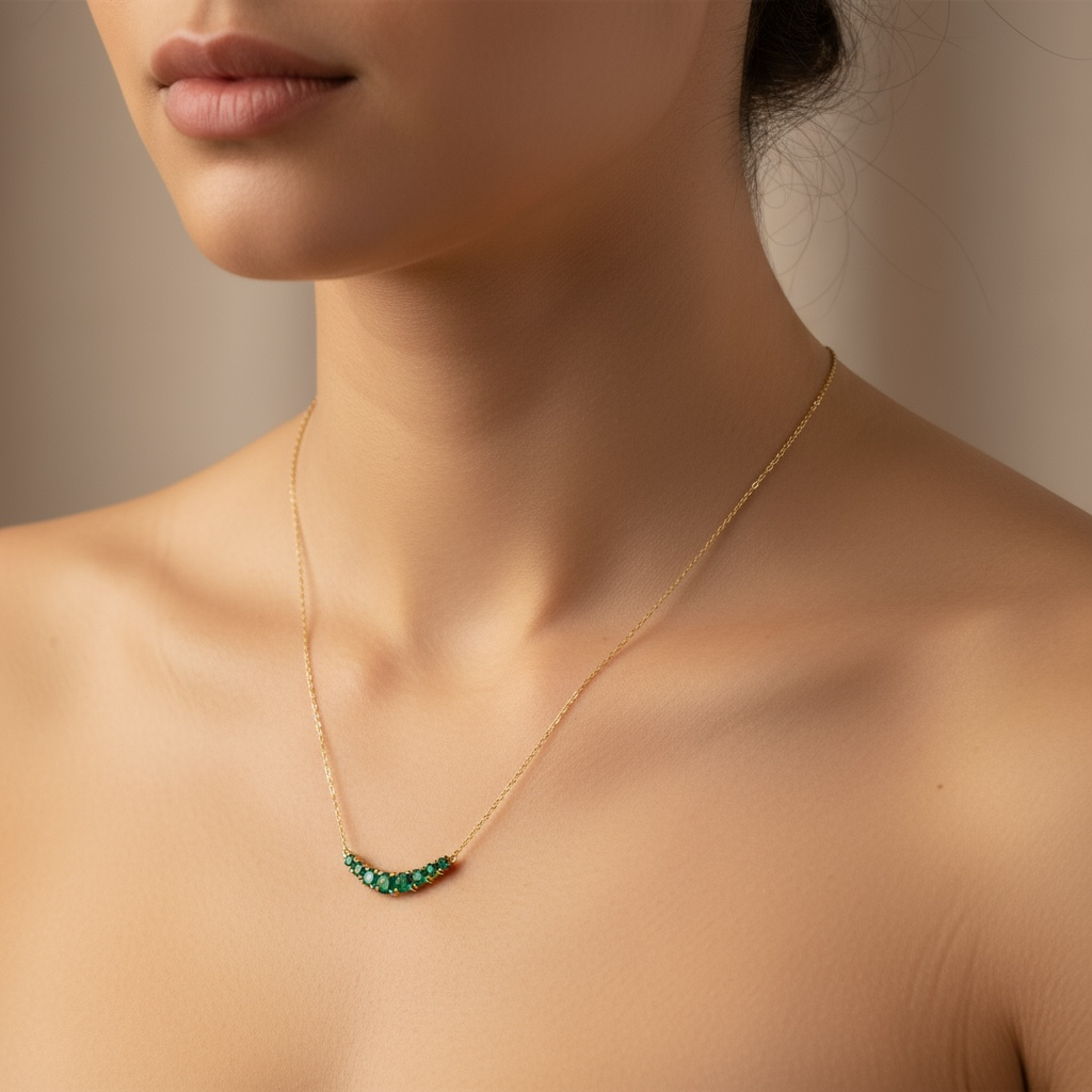 COLLAR ESMERALDA SONRISA