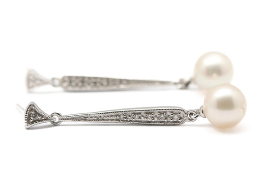 ARETES LARGOS PERLA Y DIAMANTES