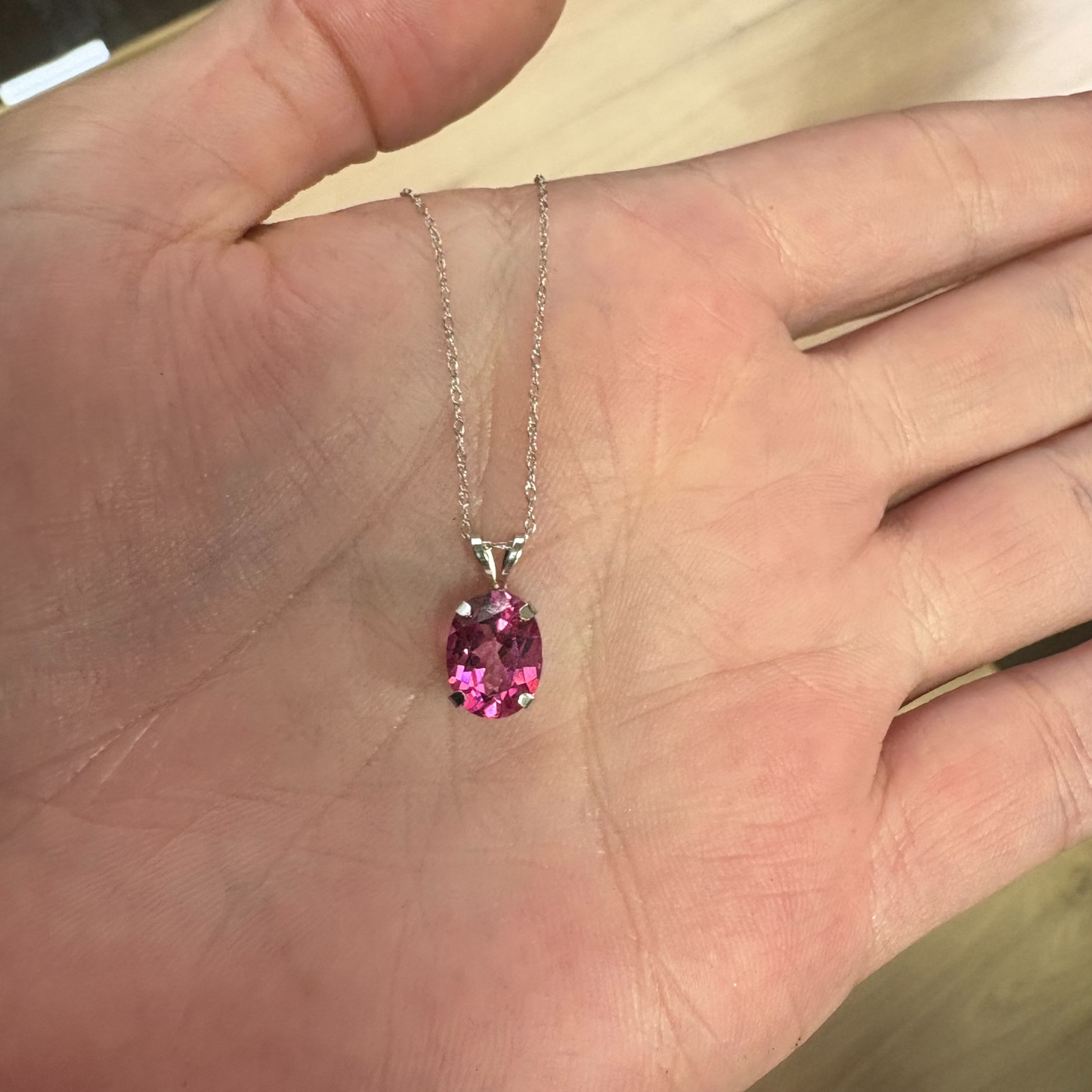 COLLAR TOPACIO ROSA