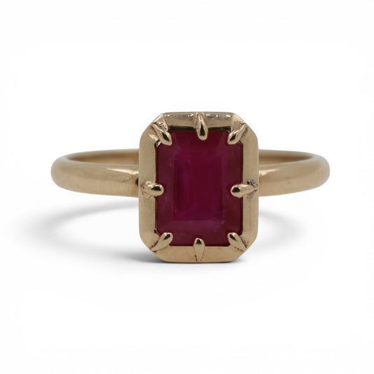 ANILLO RECTANGULAR RUBI