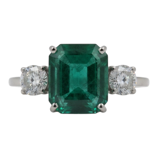 ANILLO ESMERALDA DOS DIAMANTES