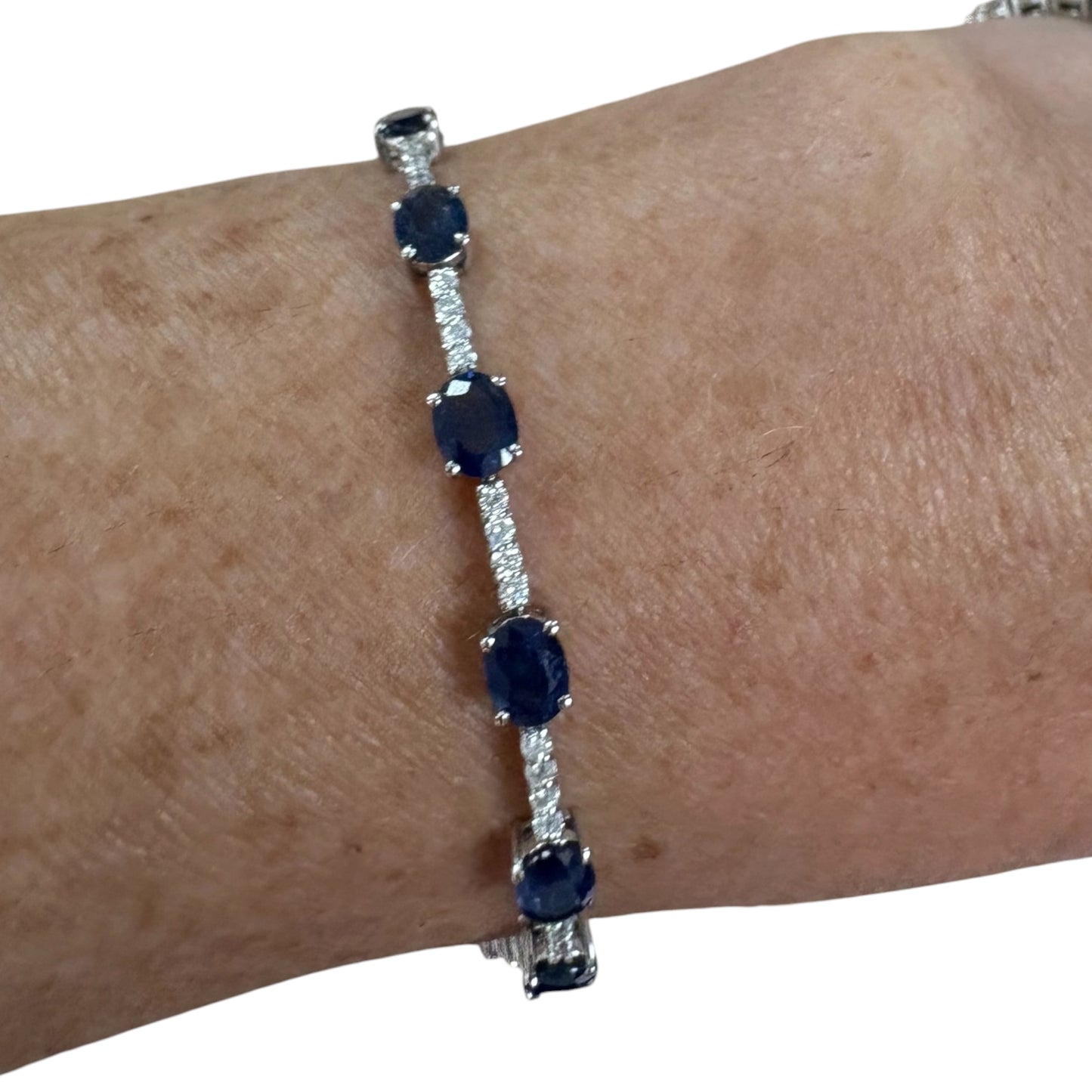 PULSERA ZAFIRO OVAL DIAMANTES