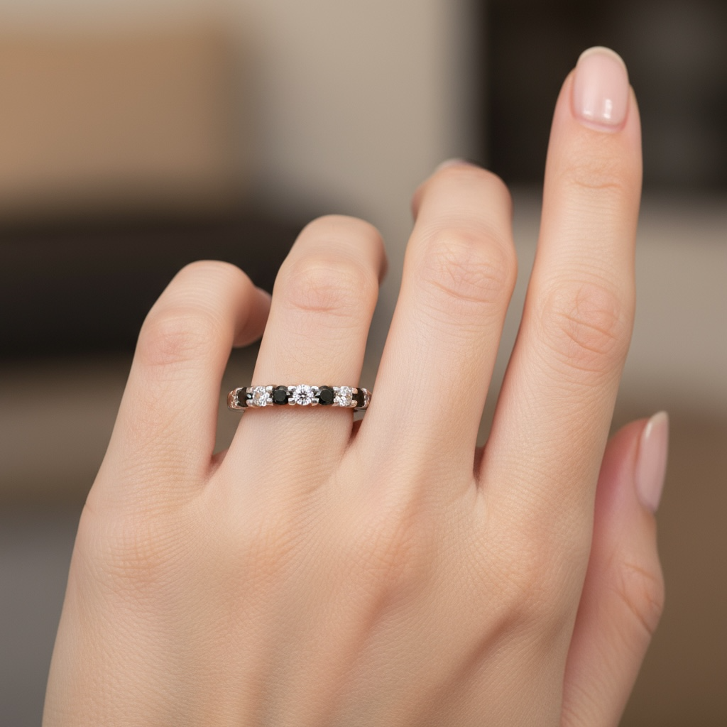 CHURUMBELA DIAMANTES NEGROS Y BLANCOS