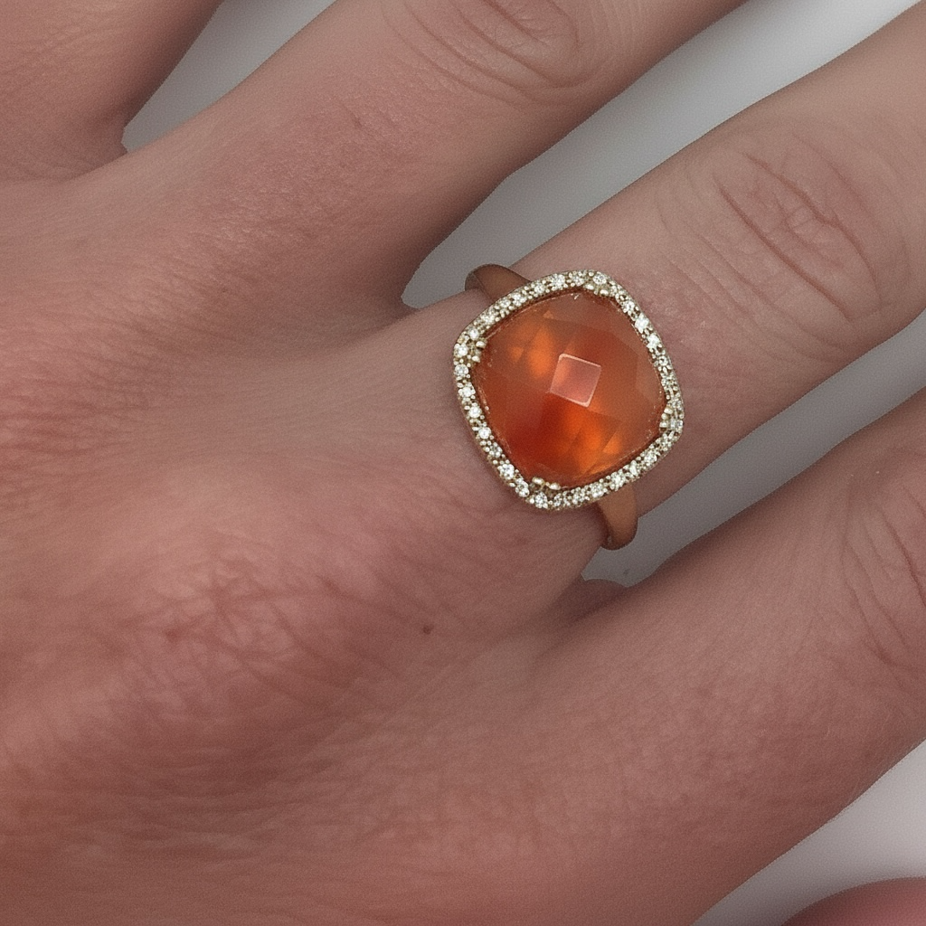 ANILLO CUADRADO CORALINA