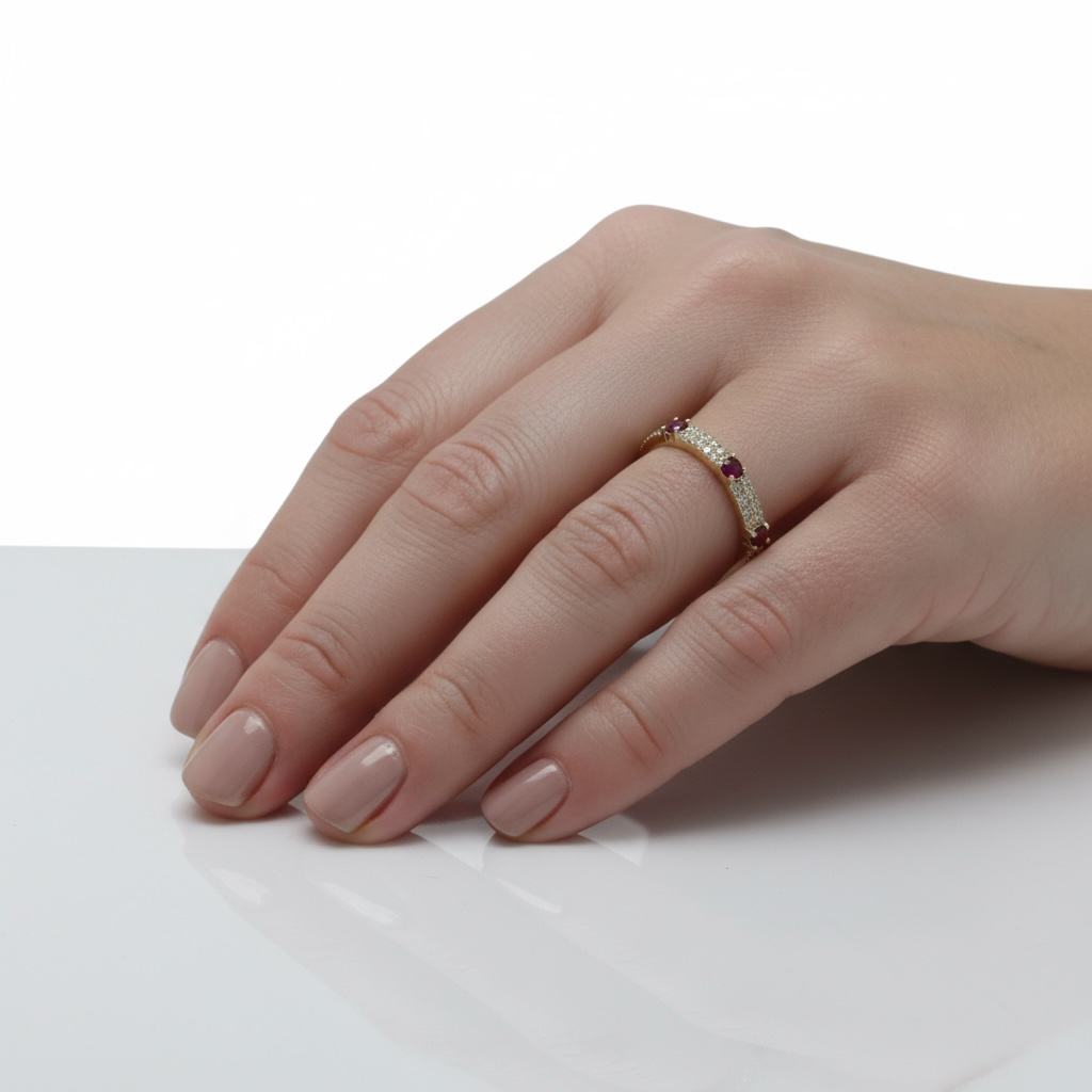 ANILLO DIAMANTES Y RUBI