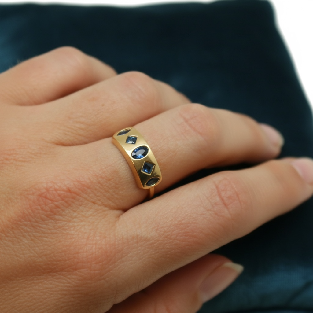 ANILLO MODERNO ZAFIRO
