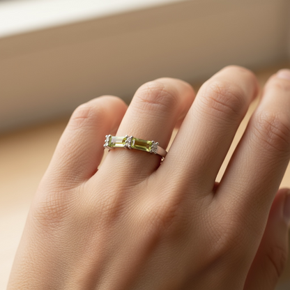 ANILLO PERIDOTO BAGUETTES