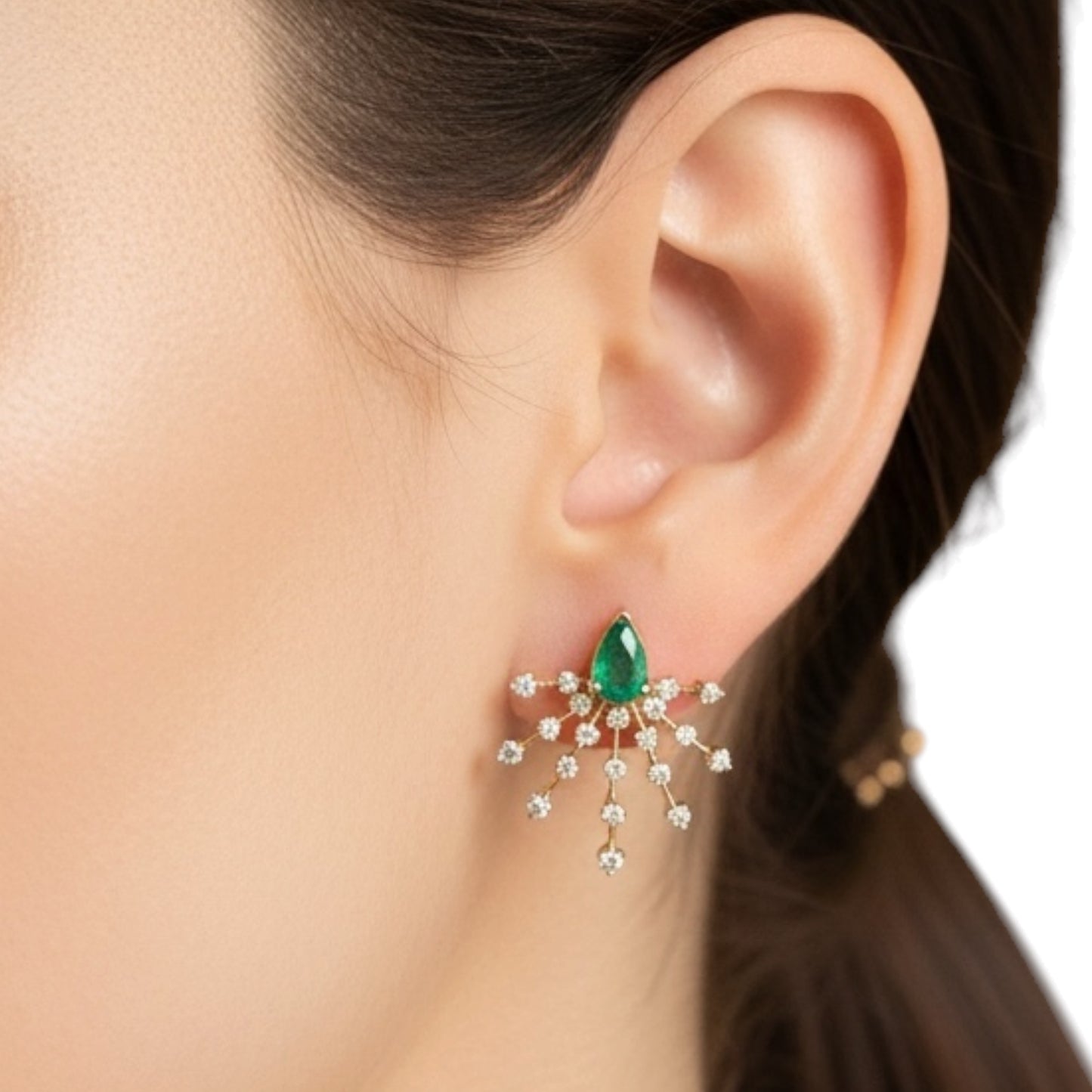 ARETES ESMERALDA Y DIAMANTES