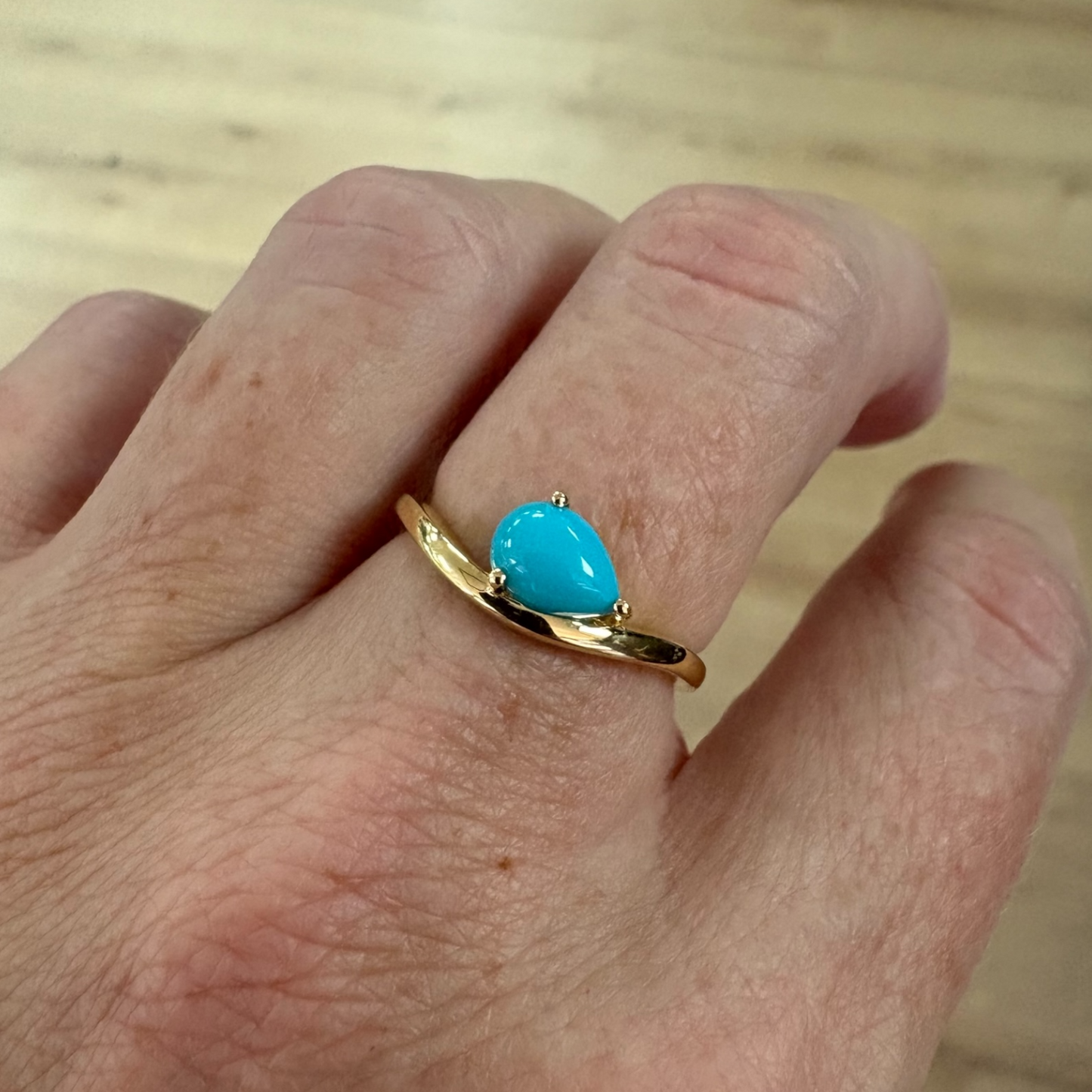 ANILLO WAVY TURQUESA