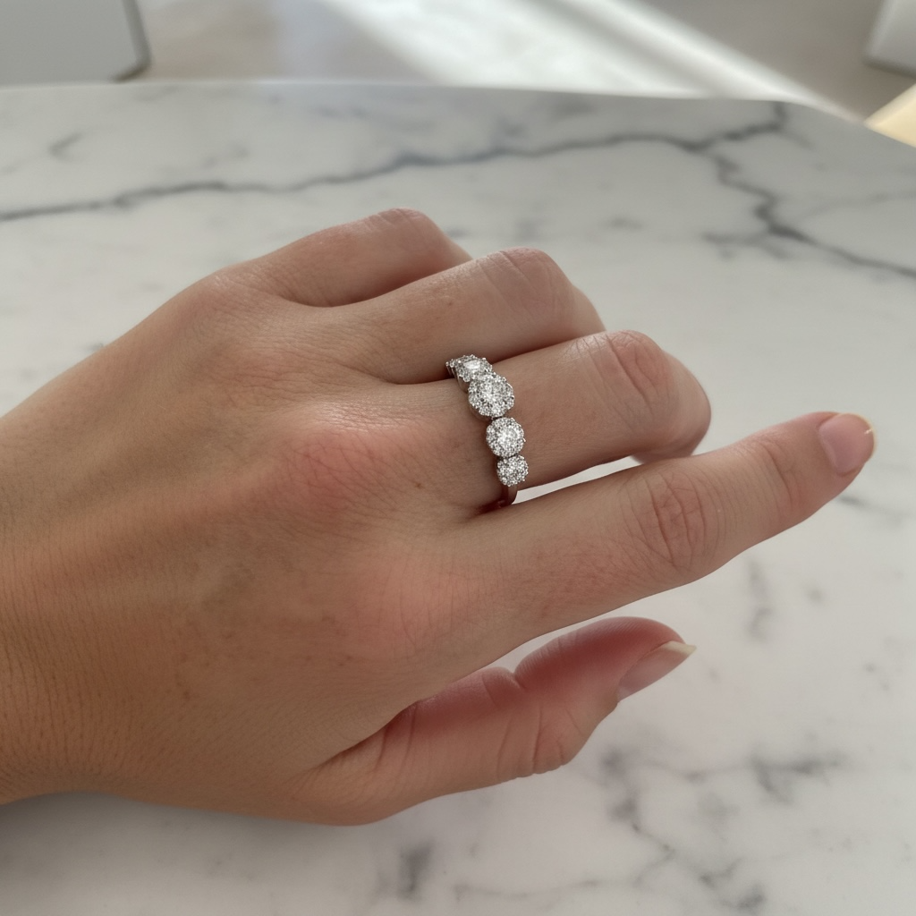 ANILLO CIRCULOS DIAMANTES