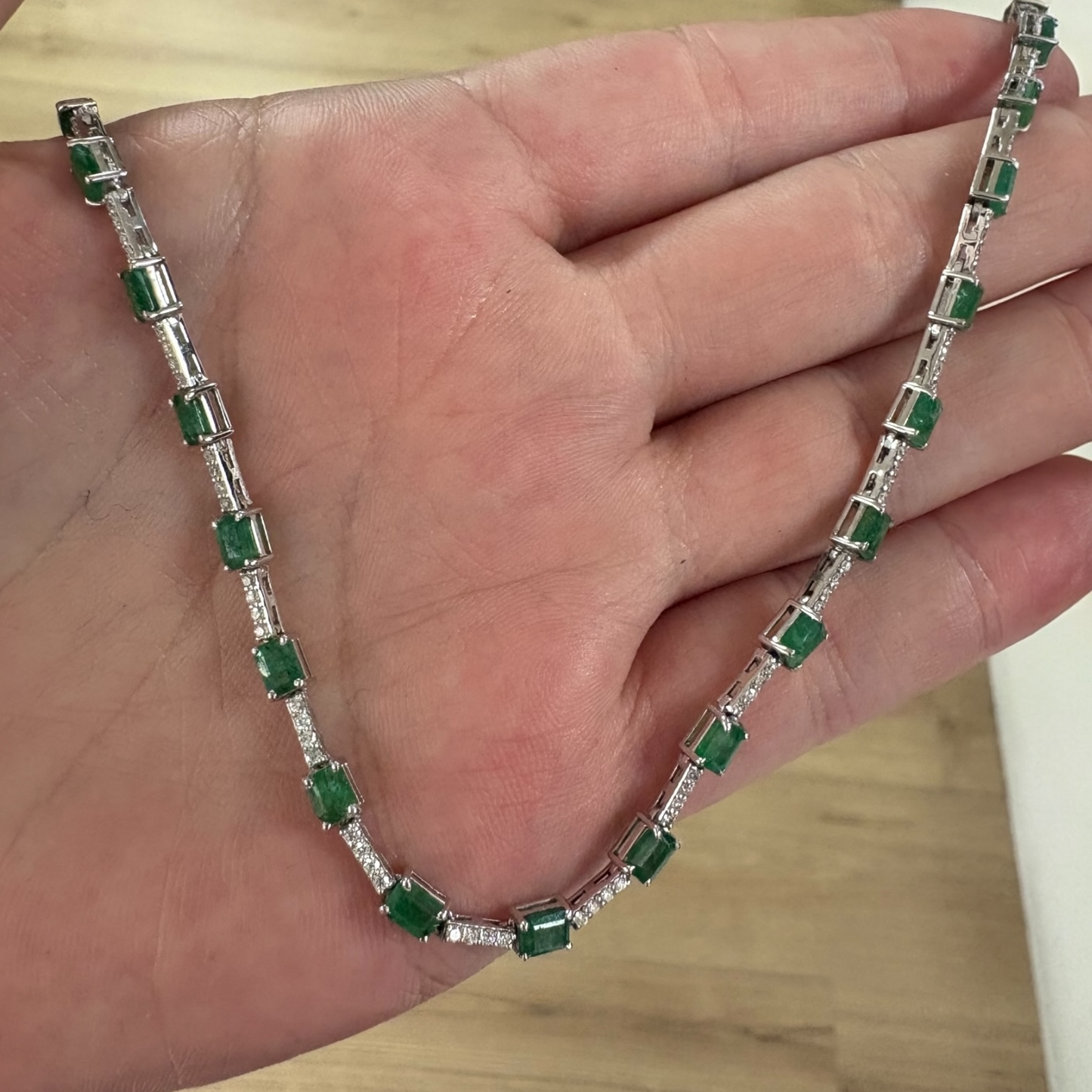 COLLAR ESMERALDA