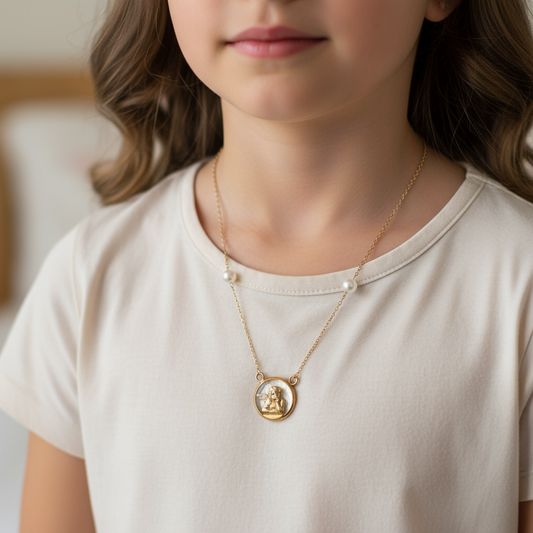 COLLAR ANGEL ORO CRISTAL O MADRE PERLA