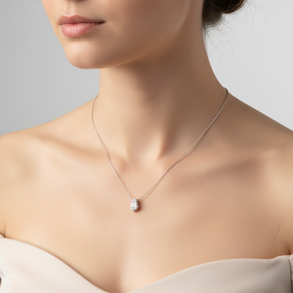 COLLAR SOLITARIO GOTA BAGUETTES