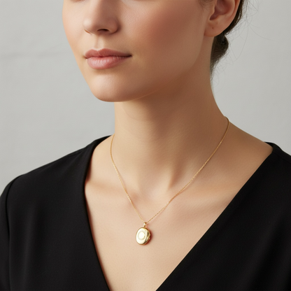 COLLAR LOCKET INICIAL DIAMANTES