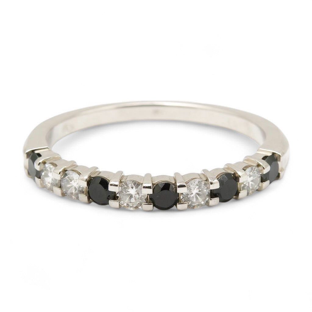 CHURUMBELA DIAMANTES NEGROS Y BLANCOS